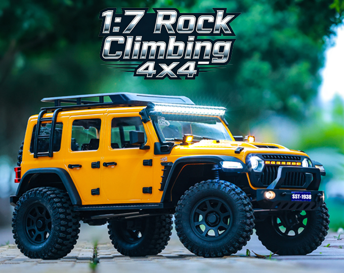 1:7 Scale 4x4 Brushless Rock Climbing Car