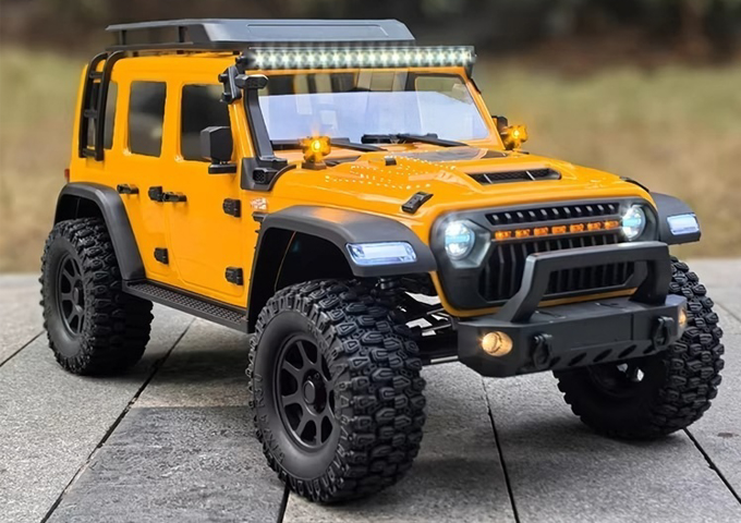 1:7 Scale 4x4 Brushless Rock Climbing